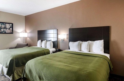 Fort Worth Hotel | Days Inn by Wyndham Fort Worth North/Fossil Creek