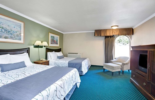 South San Jose Hotel | Days Inn by Wyndham San Jose