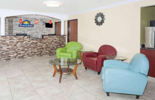 Springfield Hotel | Days Inn by Wyndham Springfield