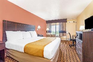 Fort Lauderdale Hotel | Days Inn by Wyndham Fort Lauderdale-Oakland Park Airport N