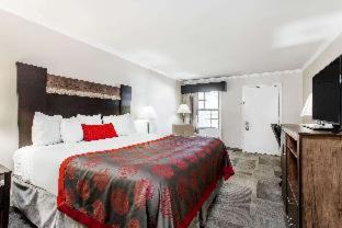 Talleyville Hotel | Days Inn by Wyndham Wilmington Brandywine