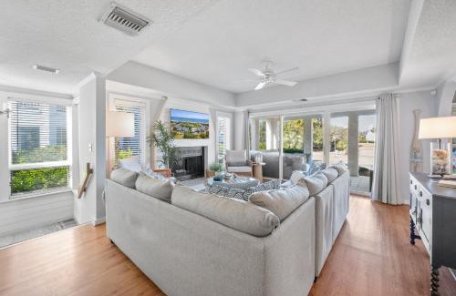 Debordieu Colony Apartment | Days To Remember villa by Peace Vacations
