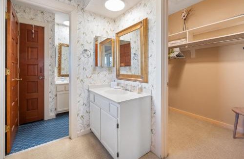 Debordieu Colony Apartment | Days To Remember villa by Peace Vacations
