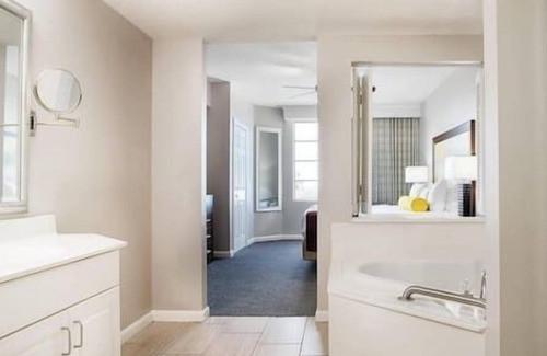 Brush - Stewarts Resort | DAYTONA BEACH 1 BEDROOM SUITE WYNDHAM OCEAN WALK!