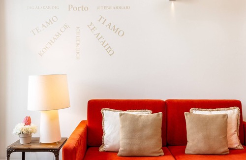 Centro / Baixa Apartment | Dazzling City Center Studio in Lively Neighborhood