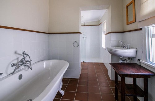 Graaff-Reinet Apartment | De Kothuize 12