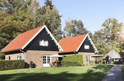 Losser House | De Regenboog by Interhome