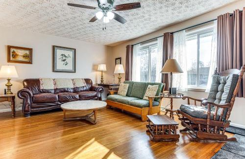 Columbus House | Deck and Workstations Central Columbus Home