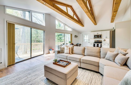 Pocono Lake Cottage | Deck & Community Perks: Bright Pocono Lake Home!