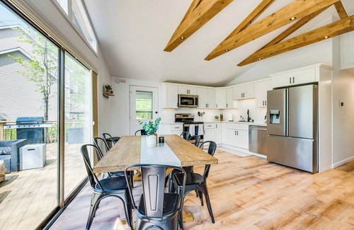 Pocono Lake Cottage | Deck & Community Perks: Bright Pocono Lake Home!