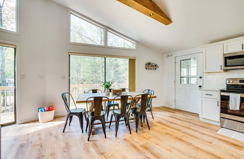 Pocono Lake Cottage | Deck & Community Perks: Bright Pocono Lake Home!