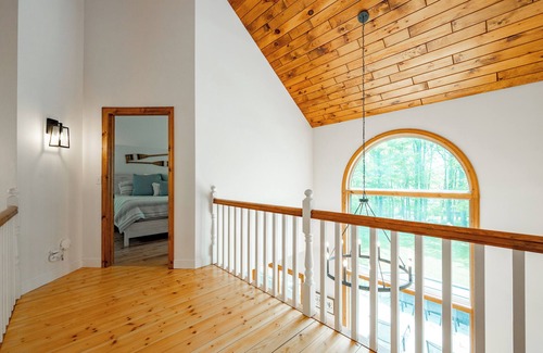 Blakeslee House | Deck side Retreat w/Dock & Hot Tub