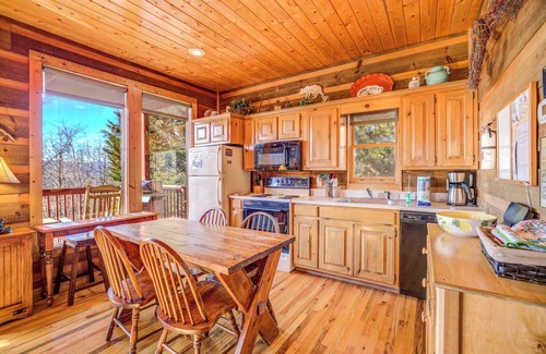 Helen Cabin | Deer Creek at Sunset Peak - Get Your Mountain Sunsets Here!