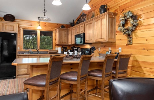 Nellysford House | Deer Spring Home at Wintergreen Near to Ski Slopes