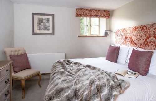 Hinton Blewett House | Deerleap