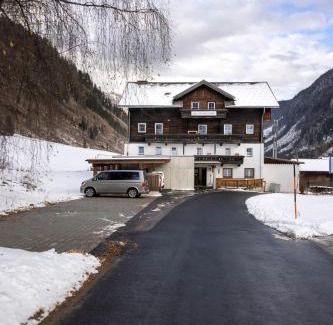 Sankt Veit in Defereggen Apartment | Defereggerhof St Veit in Defereggen