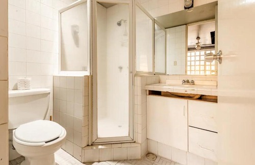 Benito Juarez Hotel | Del Lago Lofts
