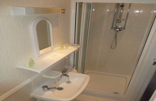 Blackpool Town Center Hotel | Delamere Hotel
