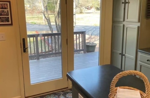 Hillsboro Cabin | Delightful 4-bedroom cabin in Rocky Fork Lake, Hillsboro Ohio!