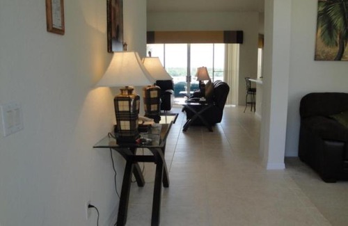 Highlands Reserve House | Delightful 5 Bdm Villa with private pool villa