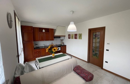 Monvalle Apartment | Delightful apartment with pool just steps from the lake