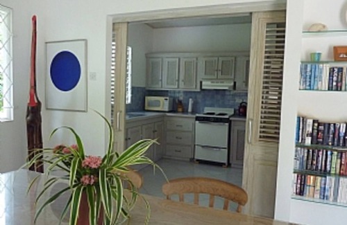 Gibbs Bay Cottage | Delightful garden cottage, realistically priced, near to Gibbs/Mullins beaches