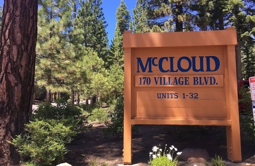 Incline Village Apartment | Delightful Mccloud 2 Bedroom Condo by RedAwning