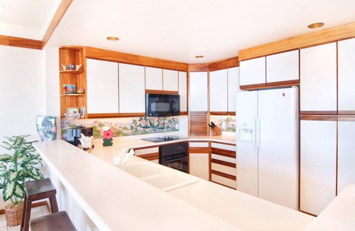 Poipu Resort | Deluxe 2-Bedroom Oceanfront Suite