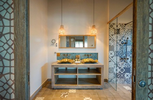 Central Mui Ne Beach Resort | Deluxe Garden View Bungalow