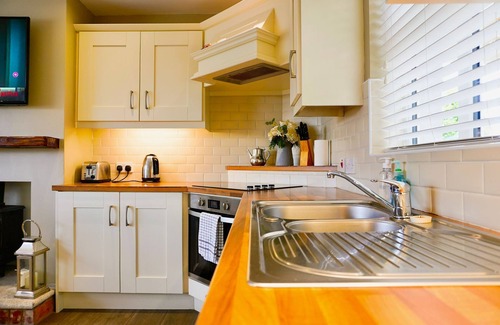 Newry Cabin | Deluxe Holiday Cabin