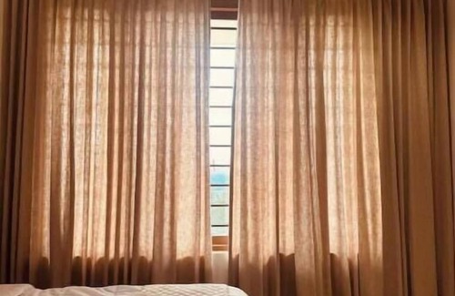 Ooty Apartment | Deluxe King Room Gypsie Cottage unit 1