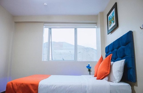 Santiago de Surco Apartment | Deluxe Queen Room with Two Queen Beds 2