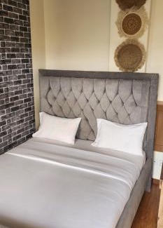 Ngara West Apartment | DELUXE STUDIO with rooftop pool