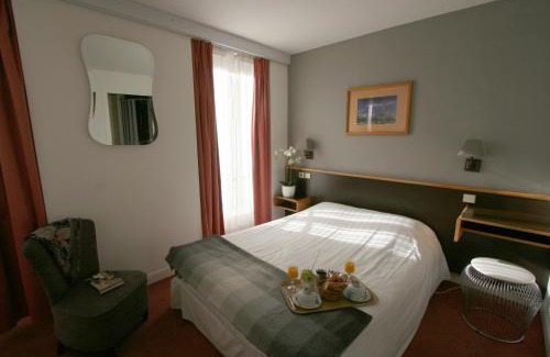 Montparnasse Hotel | Denfert-Montparnasse
