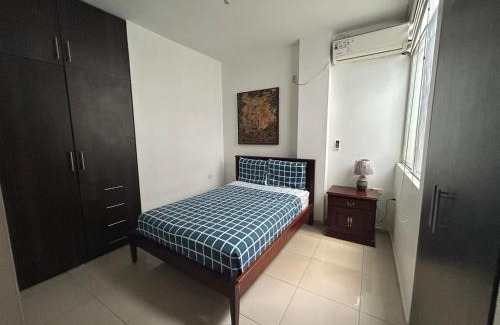 Manta Apartment | Departamentos de 2 y 3 Habitaciones en el Centro de MANTA