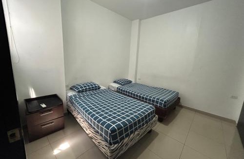 Manta Apartment | Departamentos de 2 y 3 Habitaciones en el Centro de MANTA