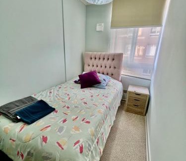 Chillan Apartment | Depto Maximo en condominio central 3D 1B Parking Excelente Conectividad,Atención Empresas-Facturas