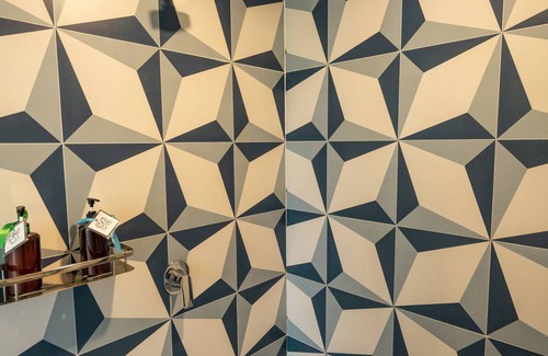 Baturiti Hotel | Desa Seni