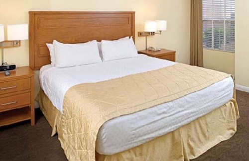 Las Vegas Resort | Desert Retreat 2 bedroom · Las Vegas Relaxing Retreat!Two Bedroom Suite.
