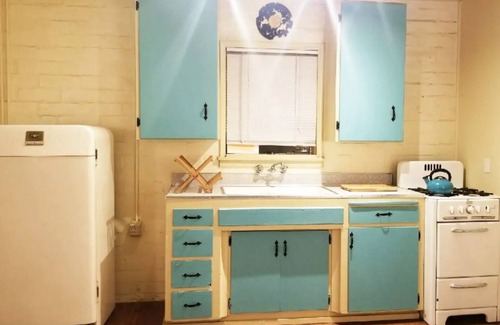 Twentynine Palms House | Desert Writer's Retreat