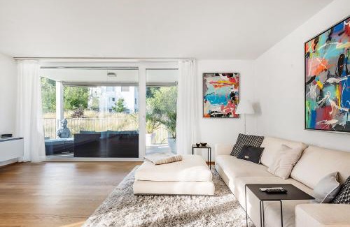 Kreuzlingen Apartment | DESIGN-APARTMENT 2 !Gratis parken, Free Parking!