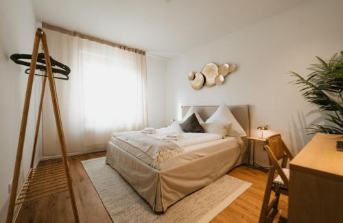 Rauental Apartment | Designer 2BR Flat Near City Center & The Mosel River
