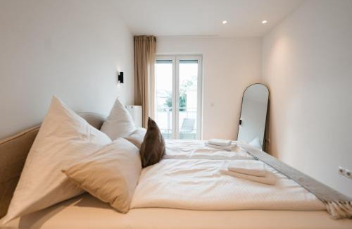 Rauental Apartment | Designer 2BR Flat Near City Center & The Mosel River