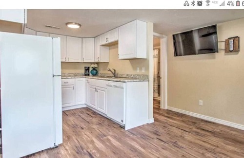 Great Falls House | Designer Cottage by Wrecked & Refined | Walk to Downtown & Missouri River