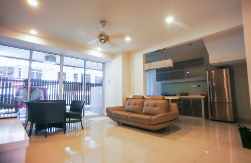 Tanjung Bungah House | ❤️ Designer Home★Straits Quay #4-6Pax ❤️