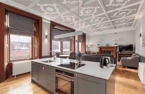 West End Apartment | Destiny Scotland - Distillers House