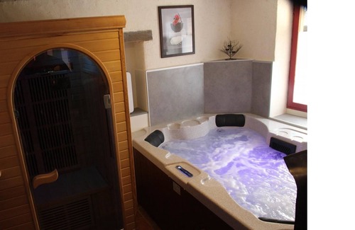 Saint-Eloi House | Detached house, with enclosed grounds of 200 m²