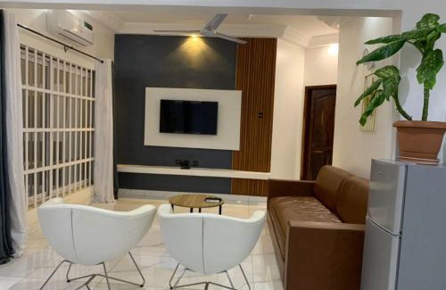 Porto-Novo Apartment | Deux chambres confortables