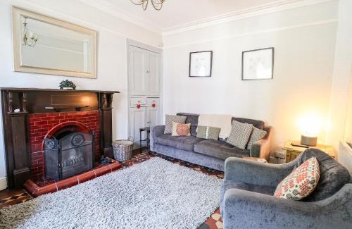 Aberaeron House | Dewi Villa