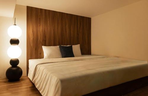 Hang Buom House | Dfour Home Ngõ Gạch - Old Quarter